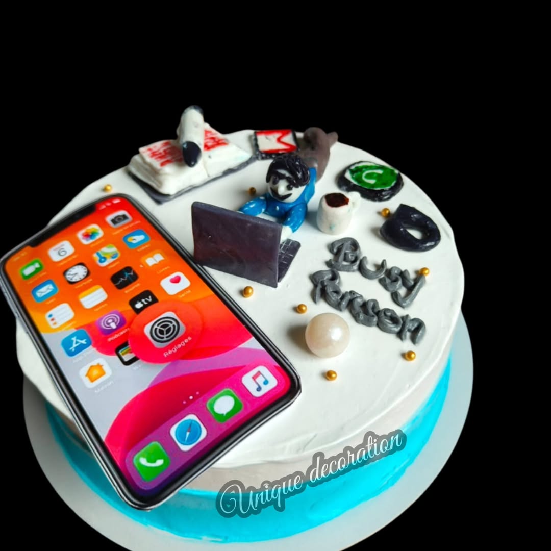 Delicious Fresh Cake