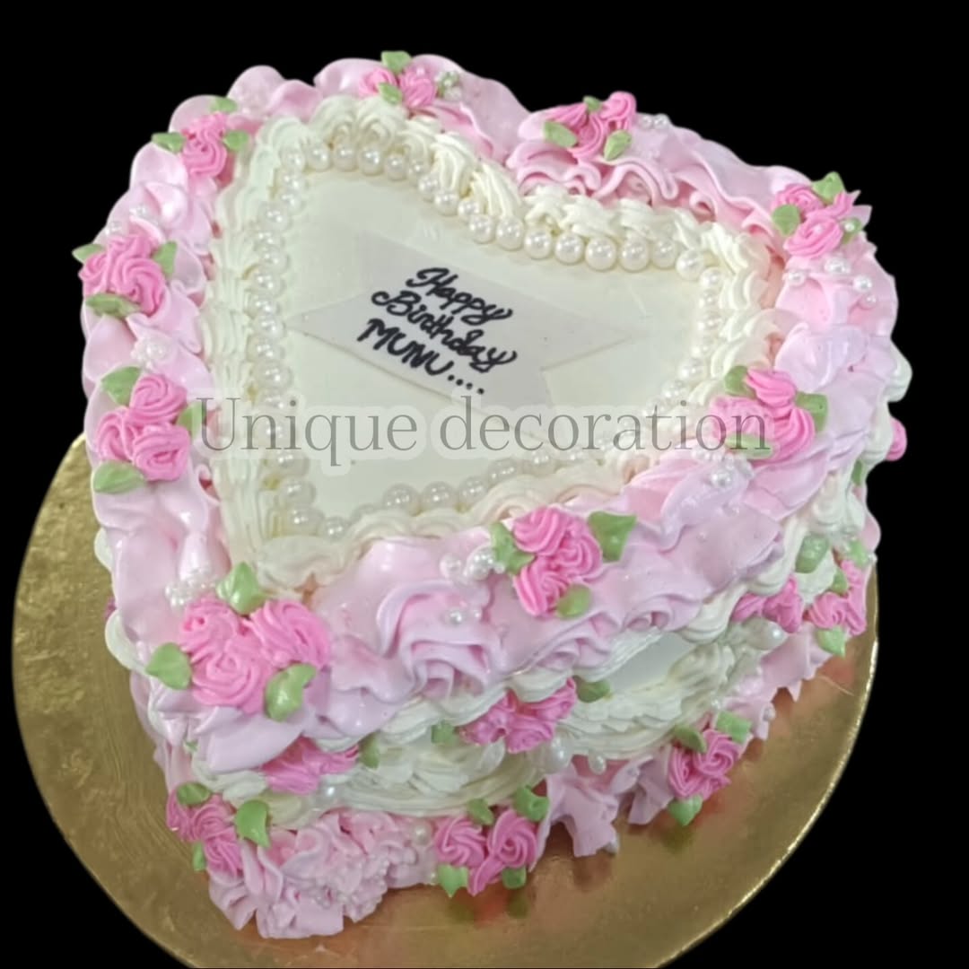 Delicious Fresh Cake
