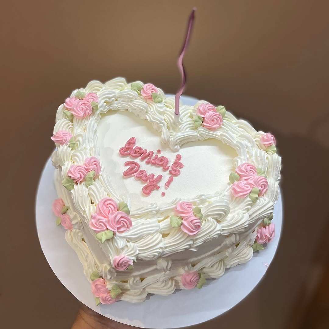 Delicious Fresh Cake