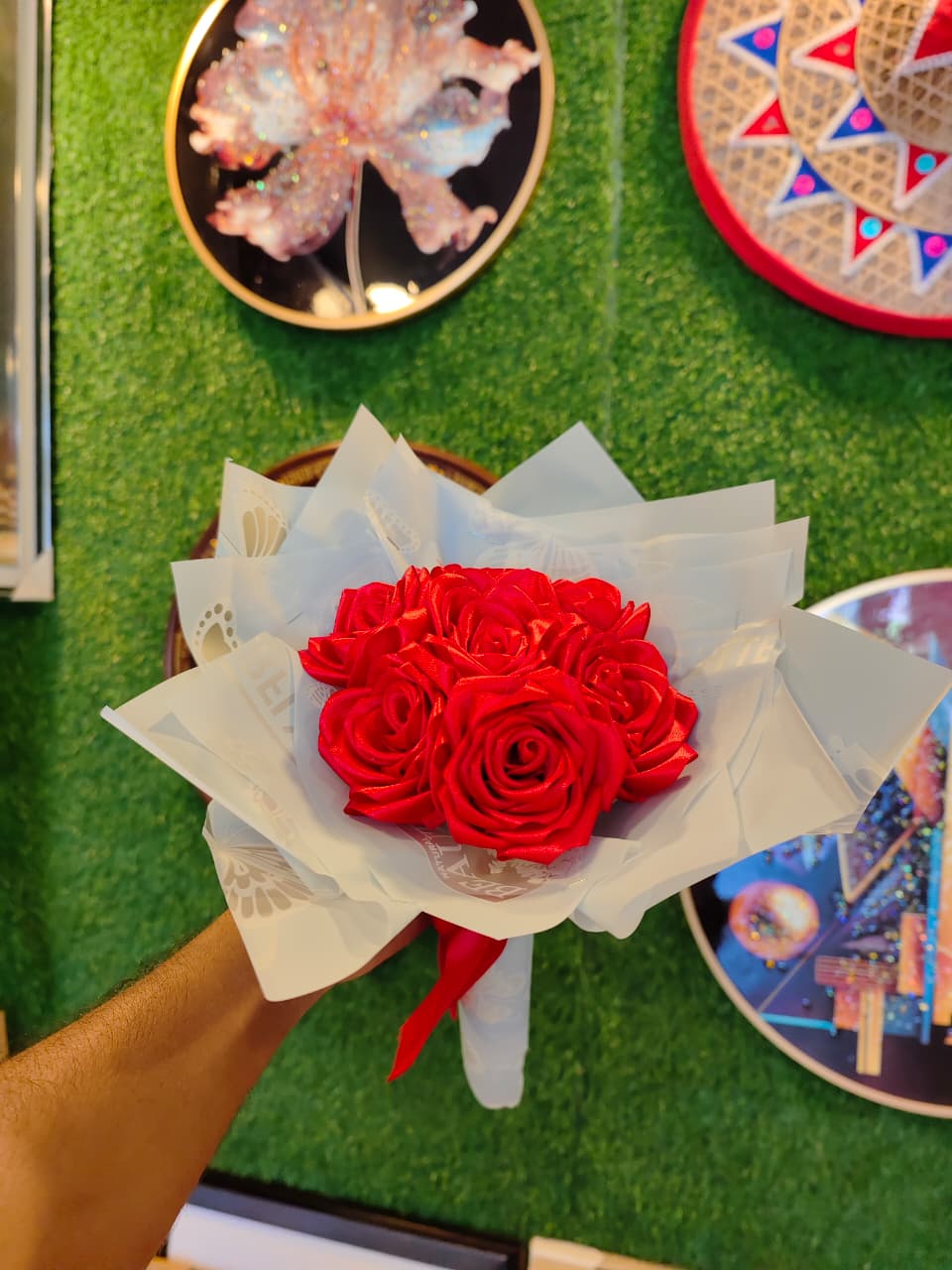 Artificial / riibon Bouquet